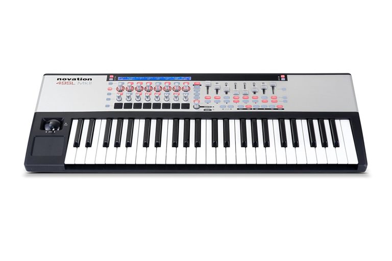 The 4 Best MIDI Keyboards for GarageBand Controller Reviews (2024)